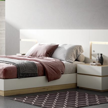 Dormitorio Scala. Dormitorios de diseño, color blanco/natural. Cabecero matrimonio con alas. Dormitorios Badajoz. Dormitorios Alburquerque.